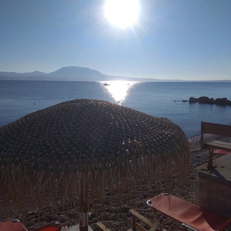 Marzi Beach And Bungalows Hotel Kokkónion Eksteriør billede