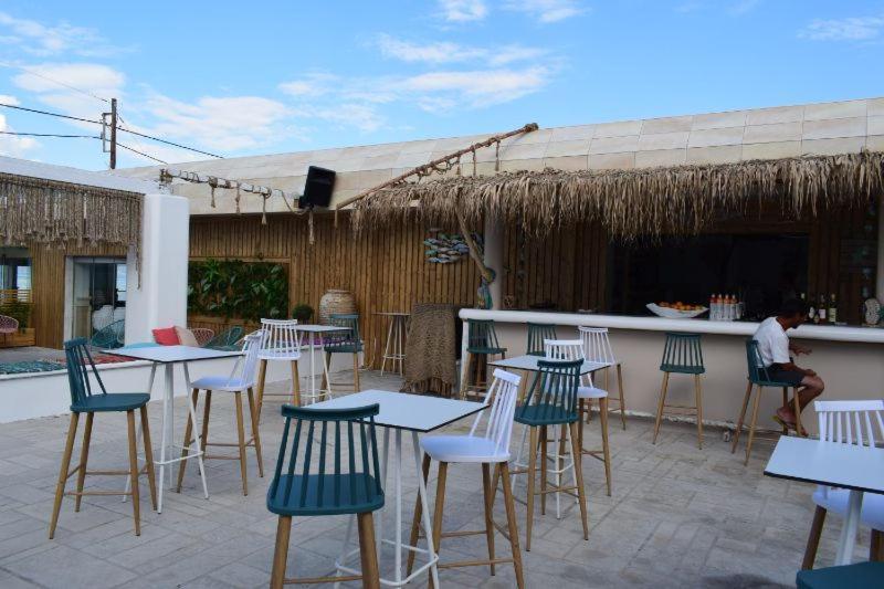 Marzi Beach And Bungalows Hotel Kokkónion Eksteriør billede